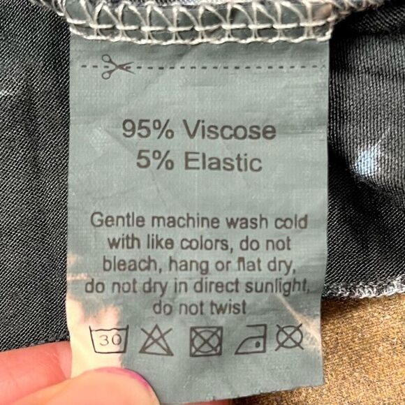 NWT Yak & Yeti Casual Tye Dye Ombré Ruffle Tank Small - Picture 8 of 8